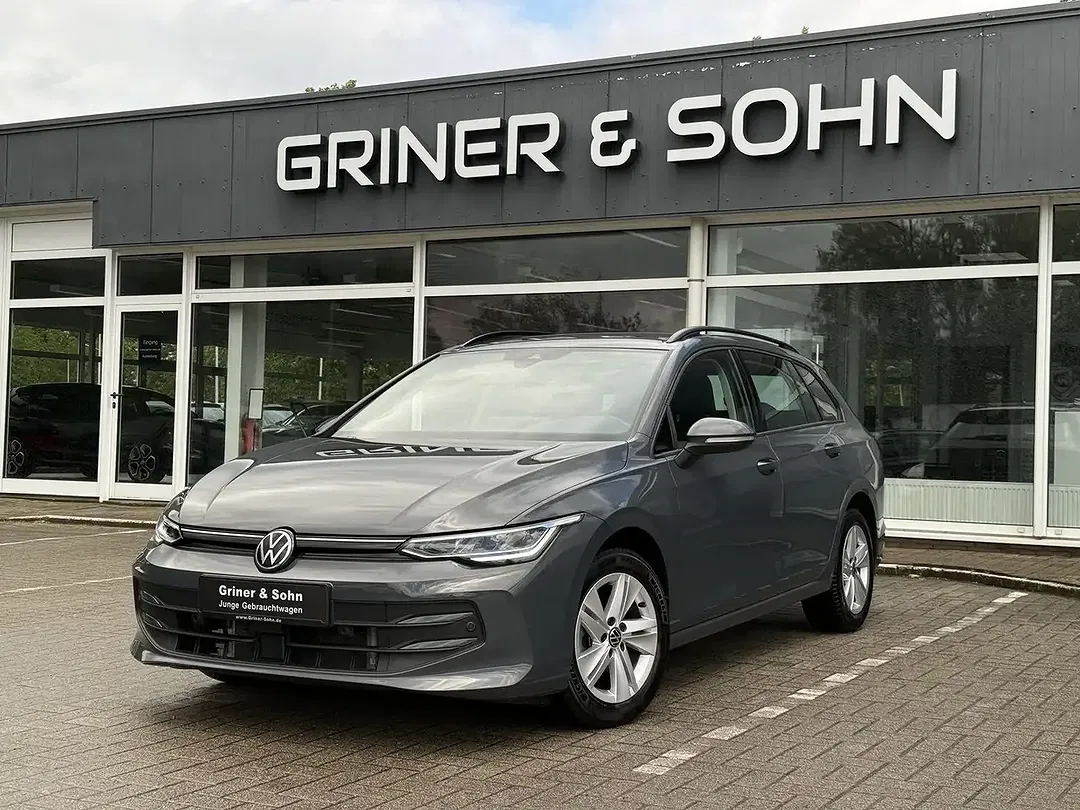 Volkswagen Golf - Thumbnail 1
