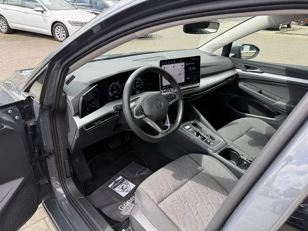 Volkswagen Golf - Thumbnail 15