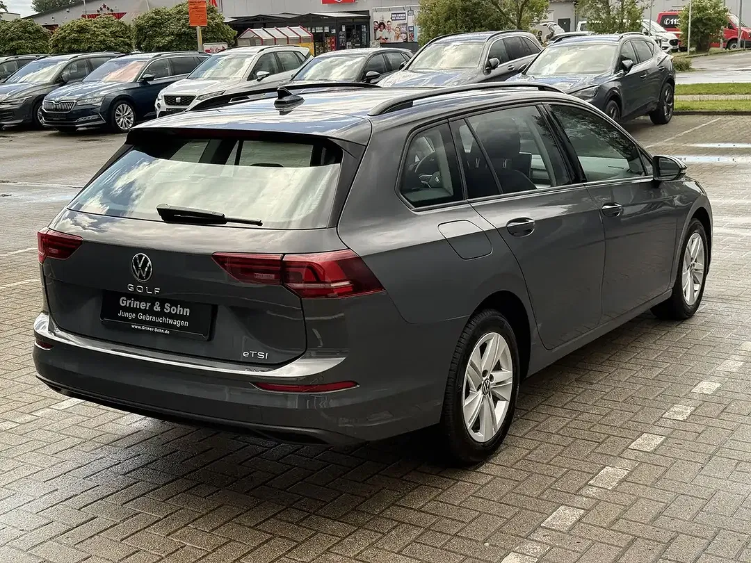 Volkswagen Golf - Thumbnail 6