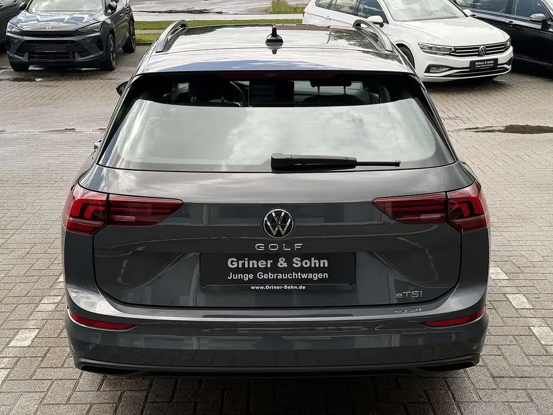 Volkswagen Golf - Thumbnail 7