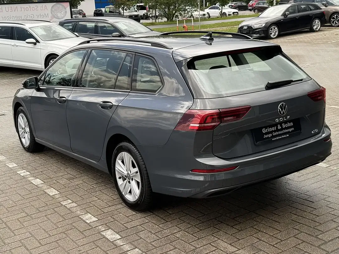 Volkswagen Golf - Thumbnail 8