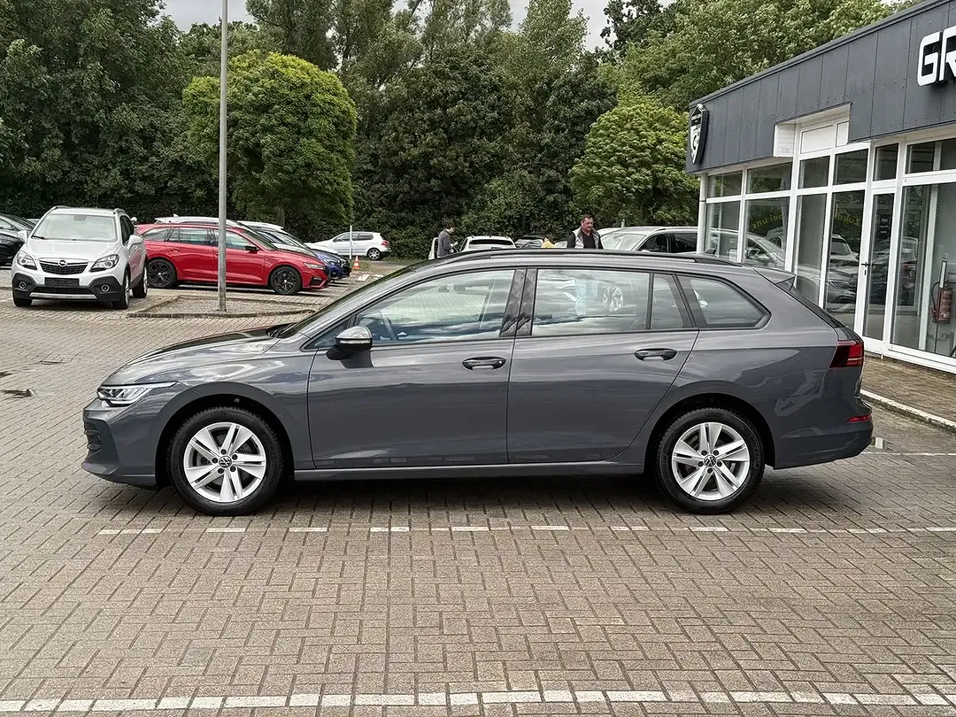 Volkswagen Golf - Thumbnail 9