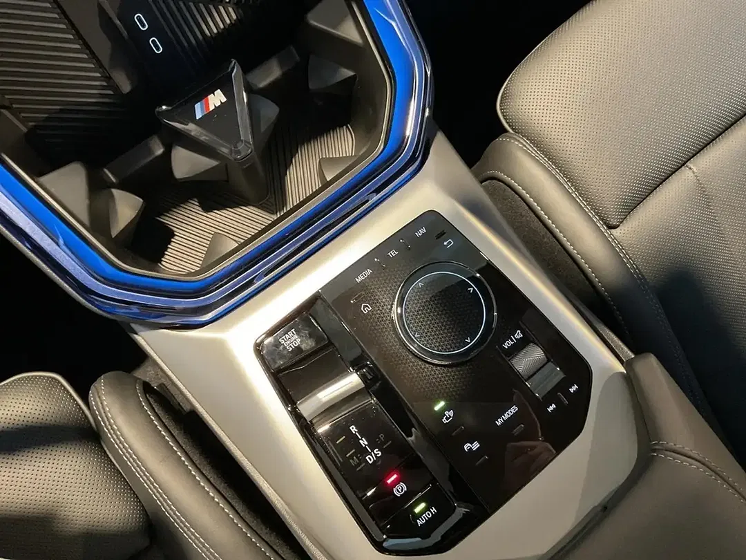 BMW X3 - Thumbnail 13
