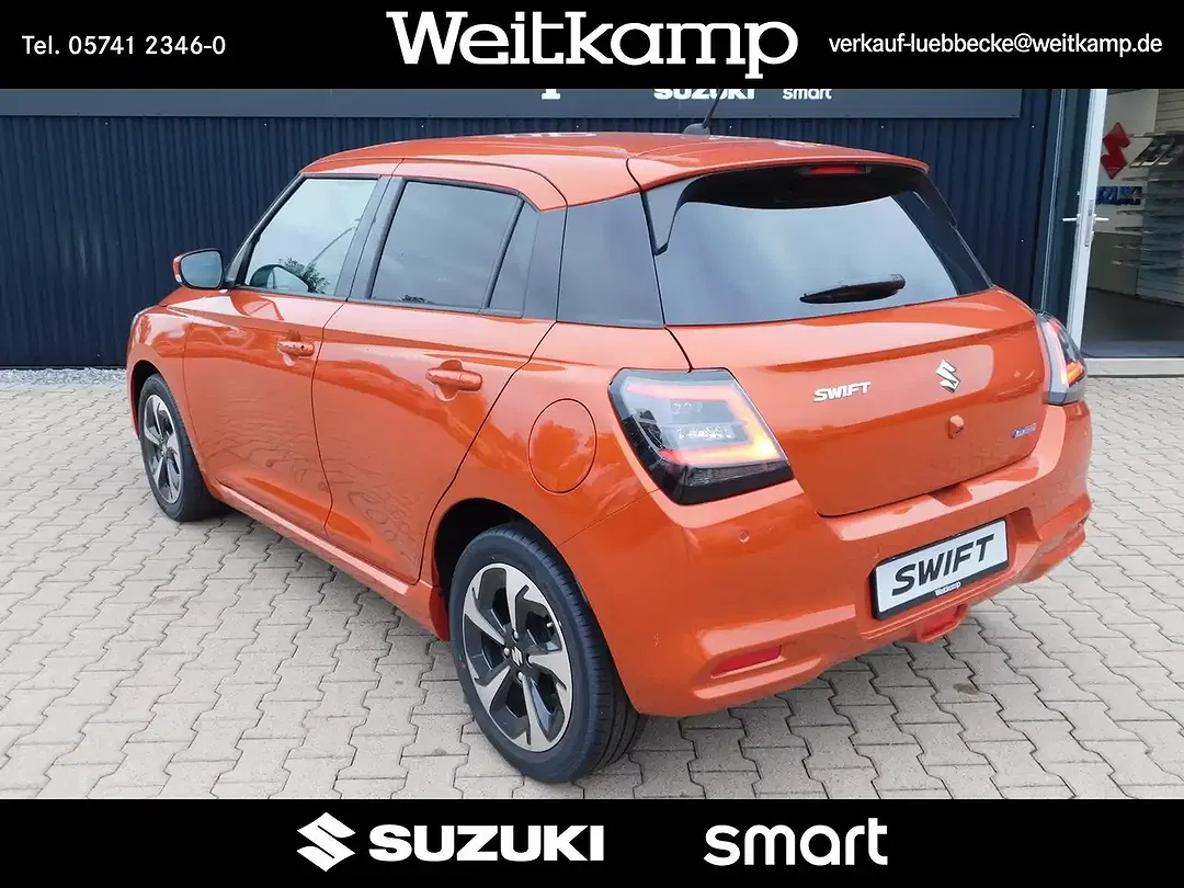 Suzuki Swift - Thumbnail 4