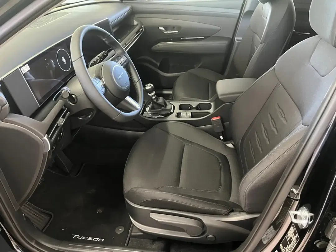 Hyundai TUCSON - Thumbnail 9