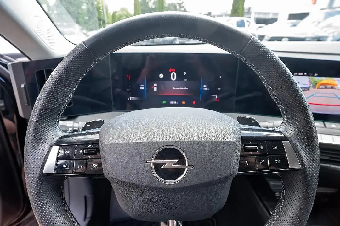 Opel Astra - Thumbnail 14