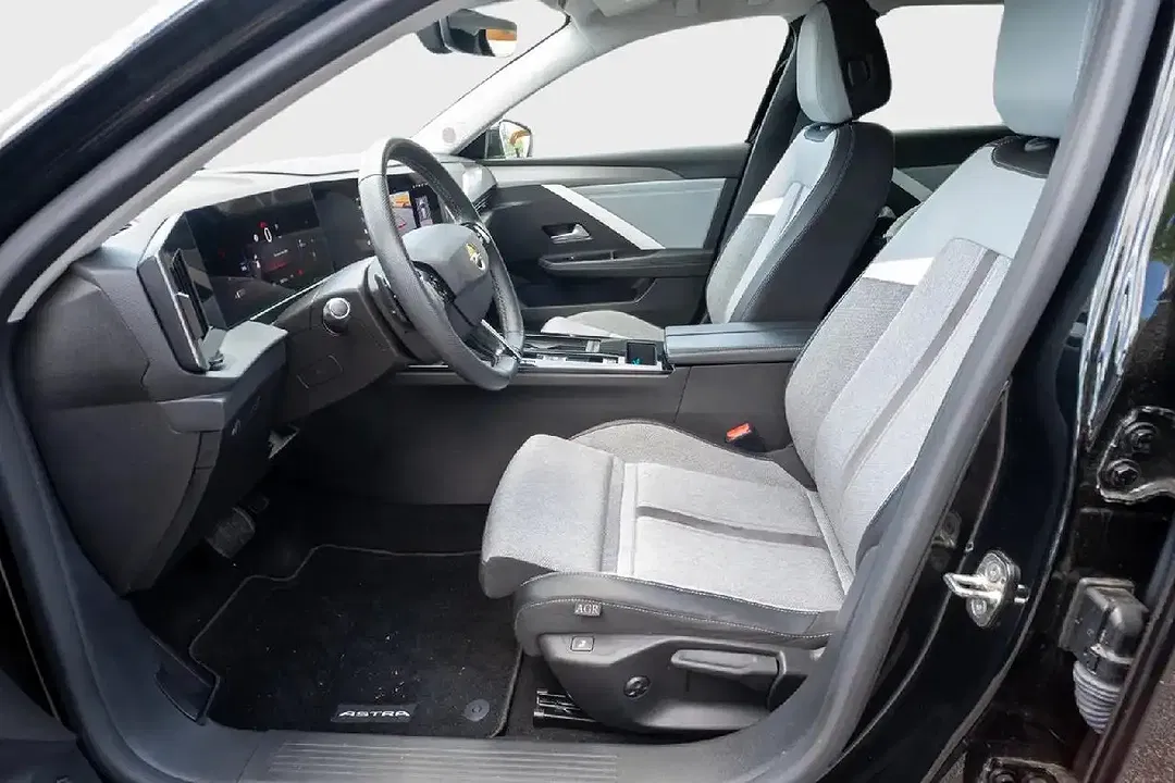 Opel Astra - Thumbnail 7