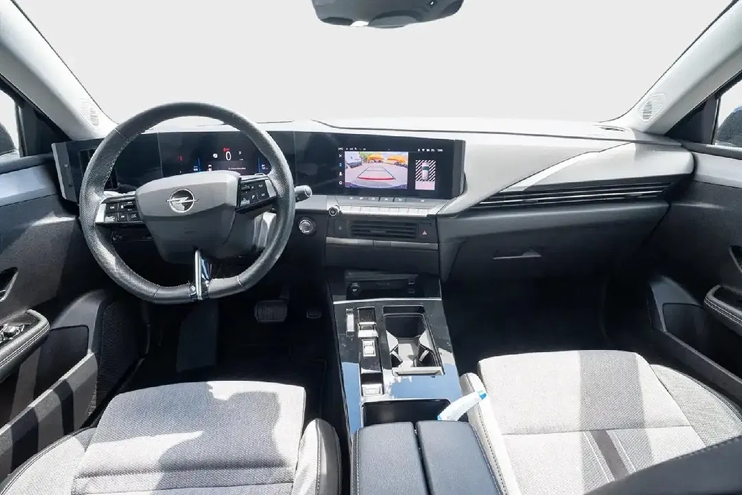 Opel Astra - Thumbnail 8