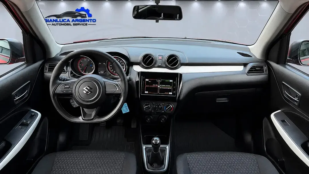 Suzuki Swift - Thumbnail 10