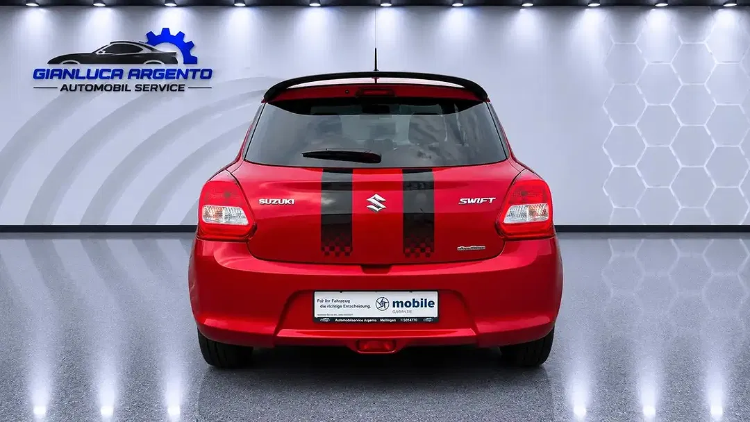Suzuki Swift - Thumbnail 6