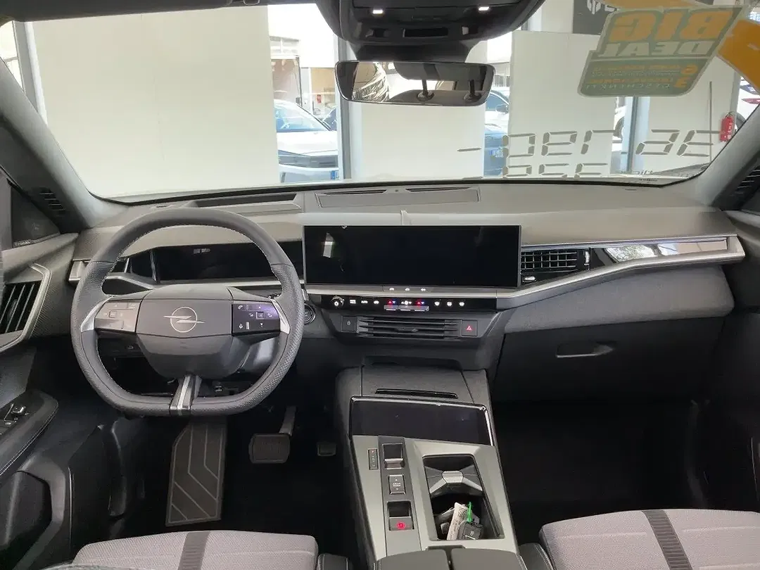 Opel Grandland - Thumbnail 8