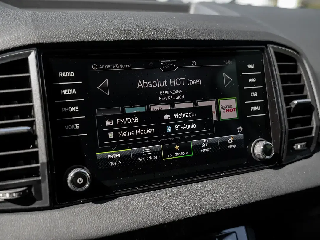 Skoda Karoq - Thumbnail 11
