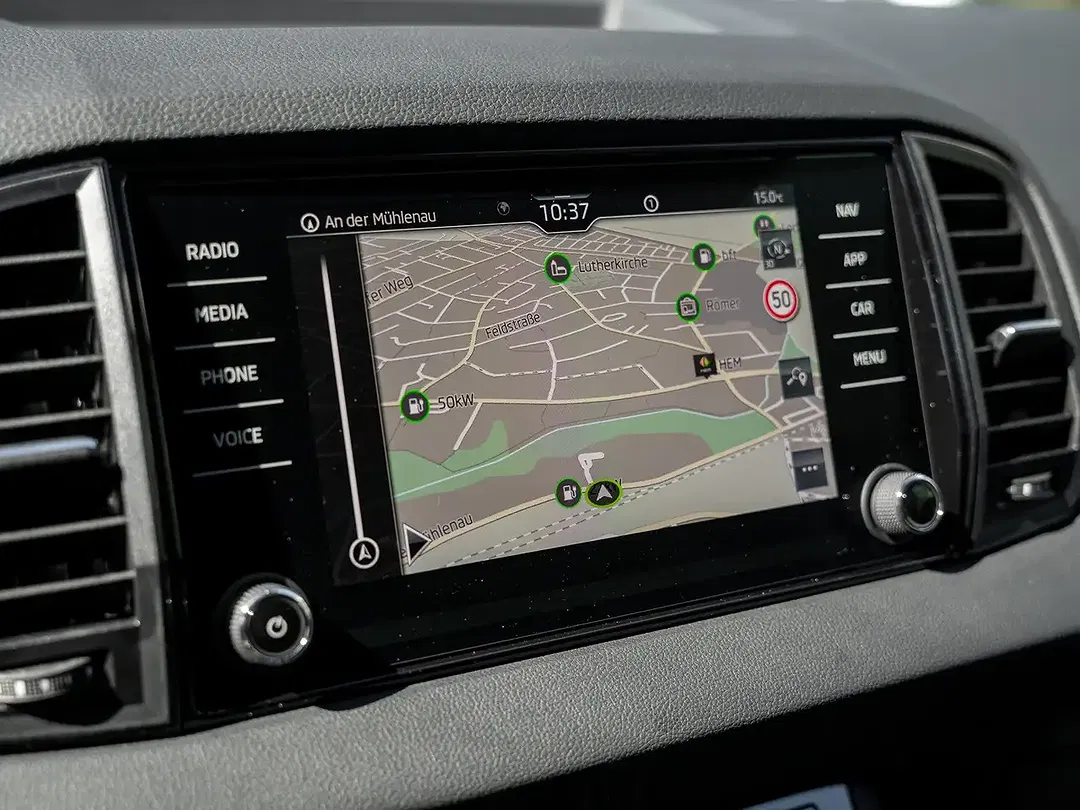 Skoda Karoq - Thumbnail 13