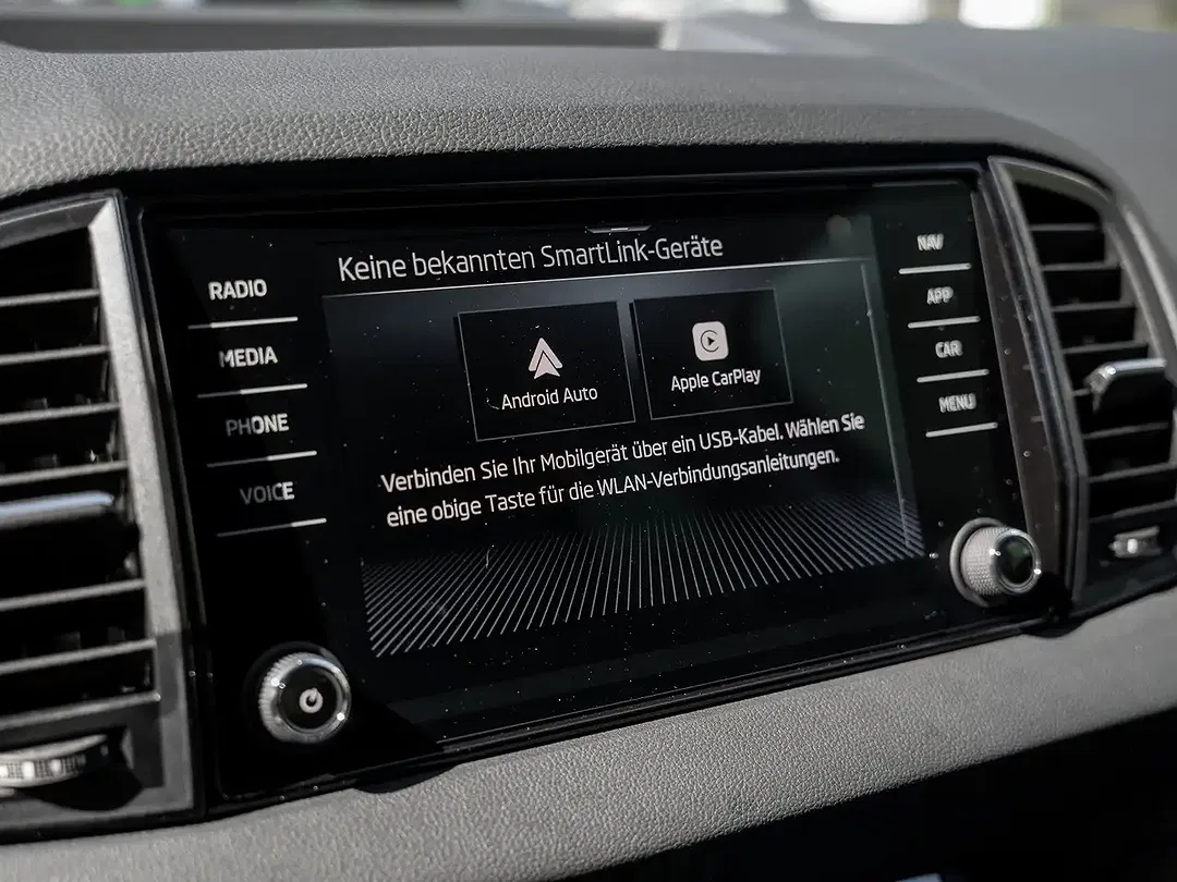 Skoda Karoq - Thumbnail 14