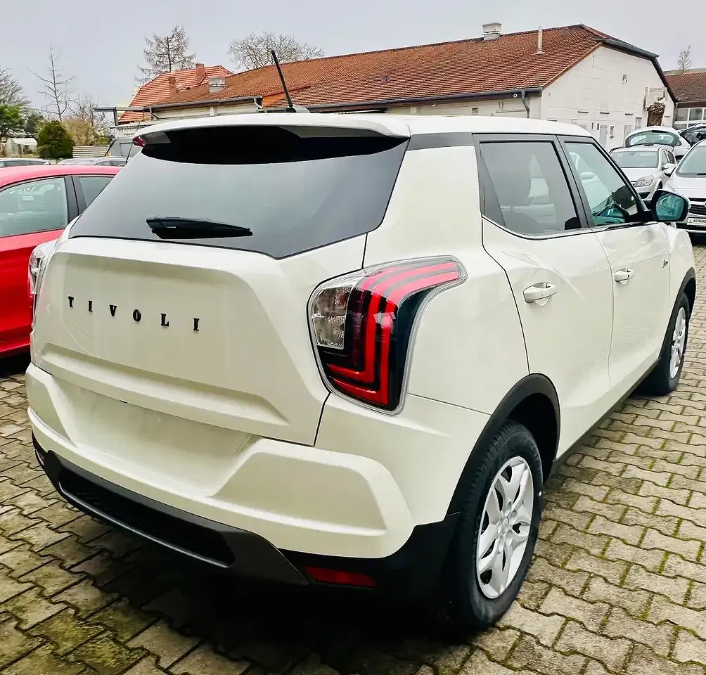 KGM Tivoli - Thumbnail 5
