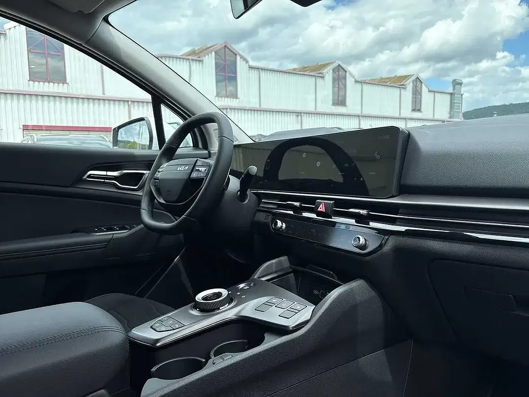 Kia Sportage - Thumbnail 10