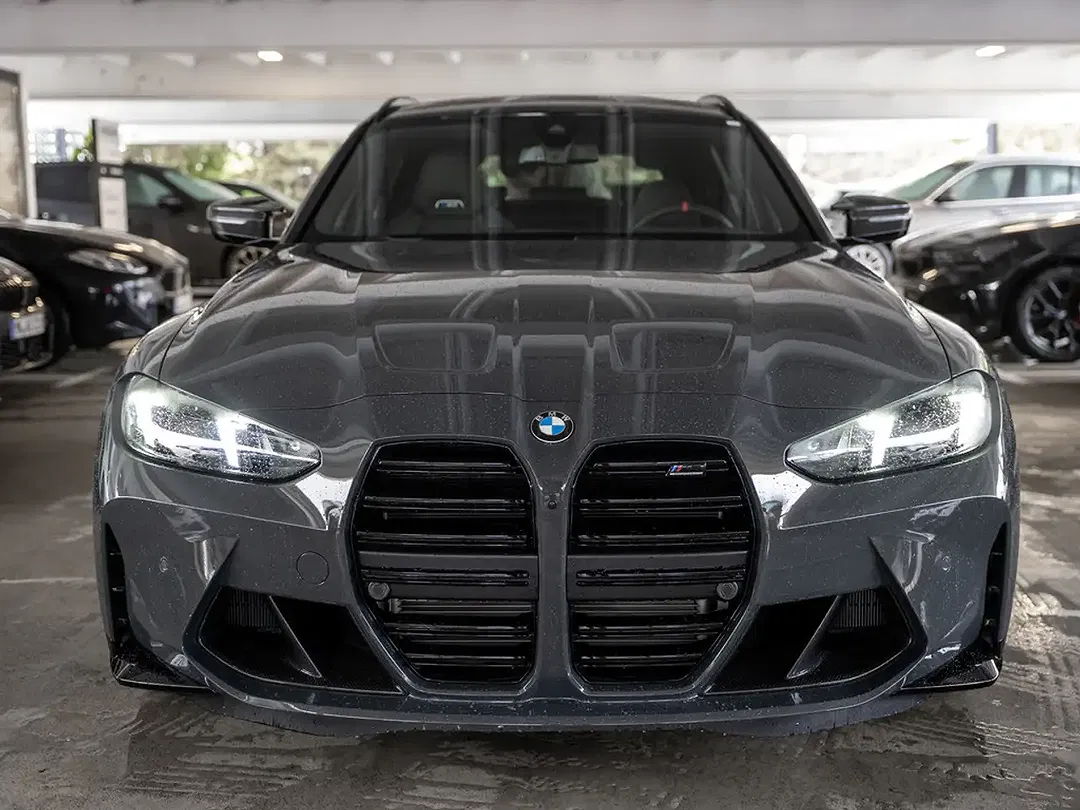 BMW M3 - Thumbnail 3