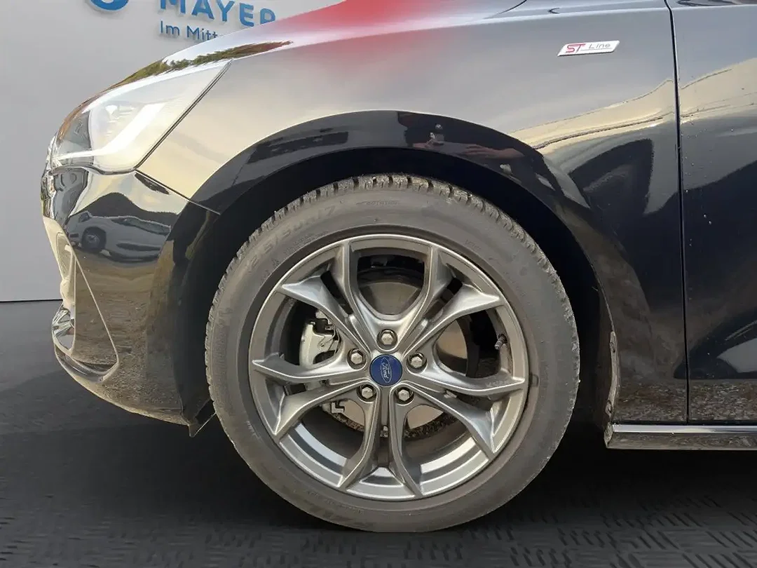 Ford Focus - Afbeelding 1
