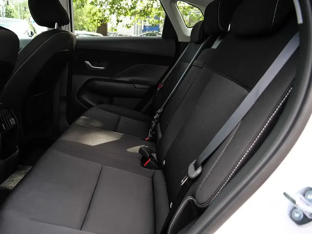 Hyundai KONA - Thumbnail 11
