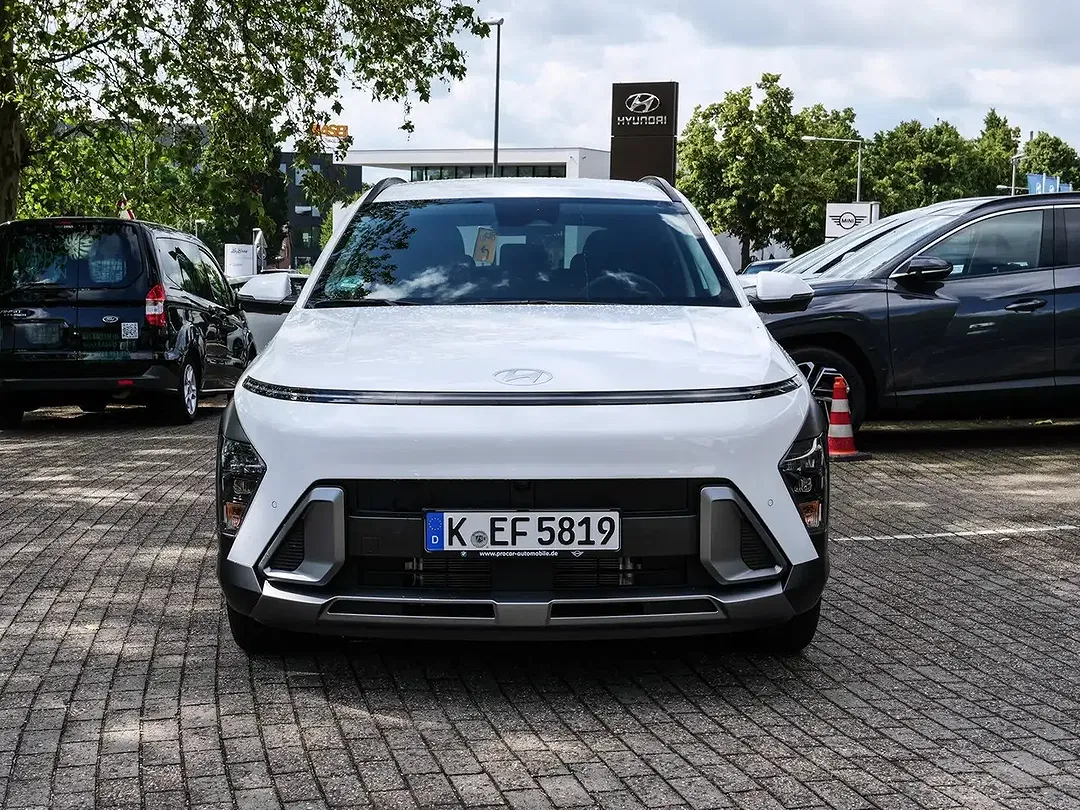 Hyundai KONA - Thumbnail 3