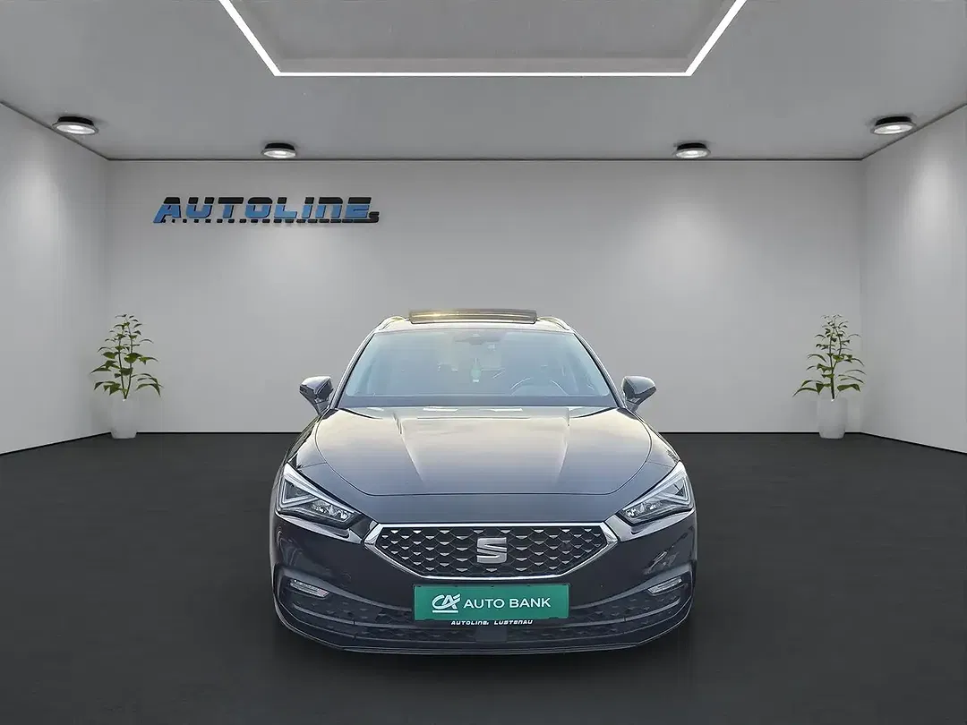 SEAT Leon - Thumbnail 2