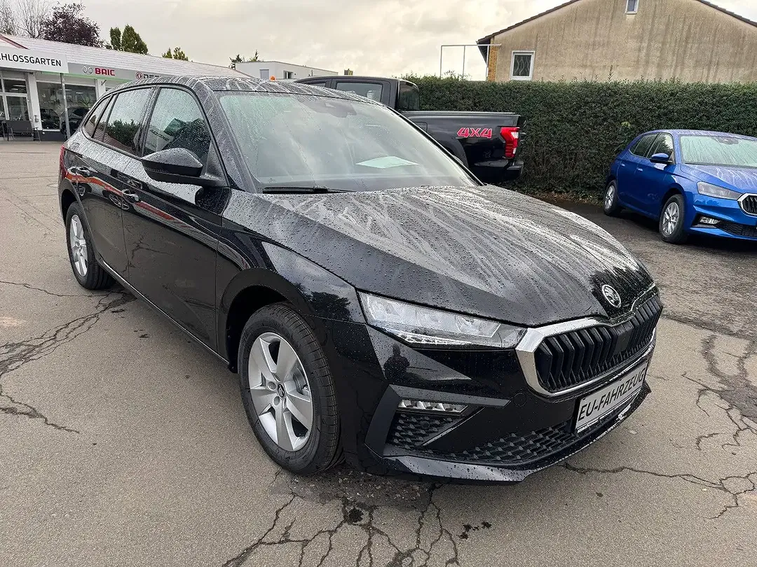 Skoda Scala - Thumbnail 3
