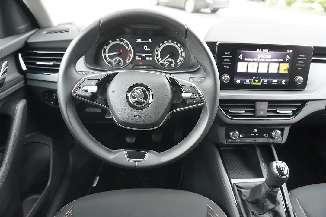 Skoda Scala - Thumbnail 9