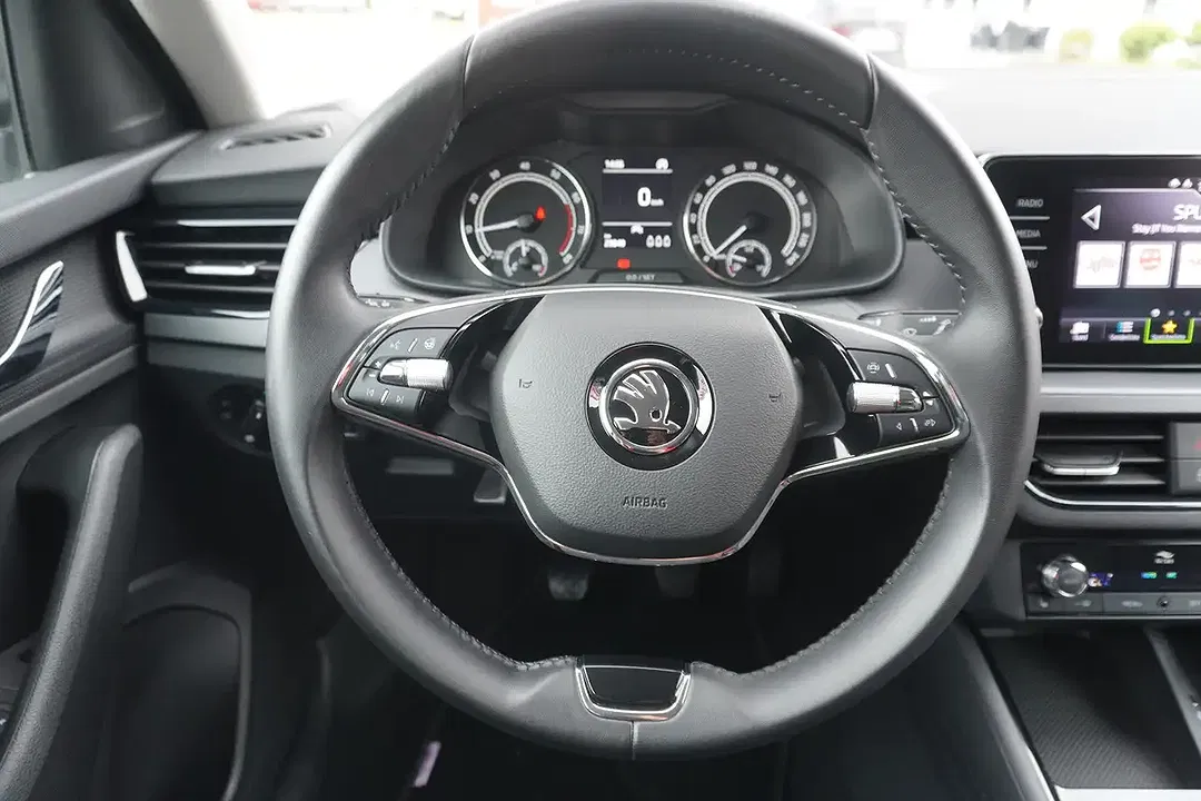 Skoda Scala - Thumbnail 10