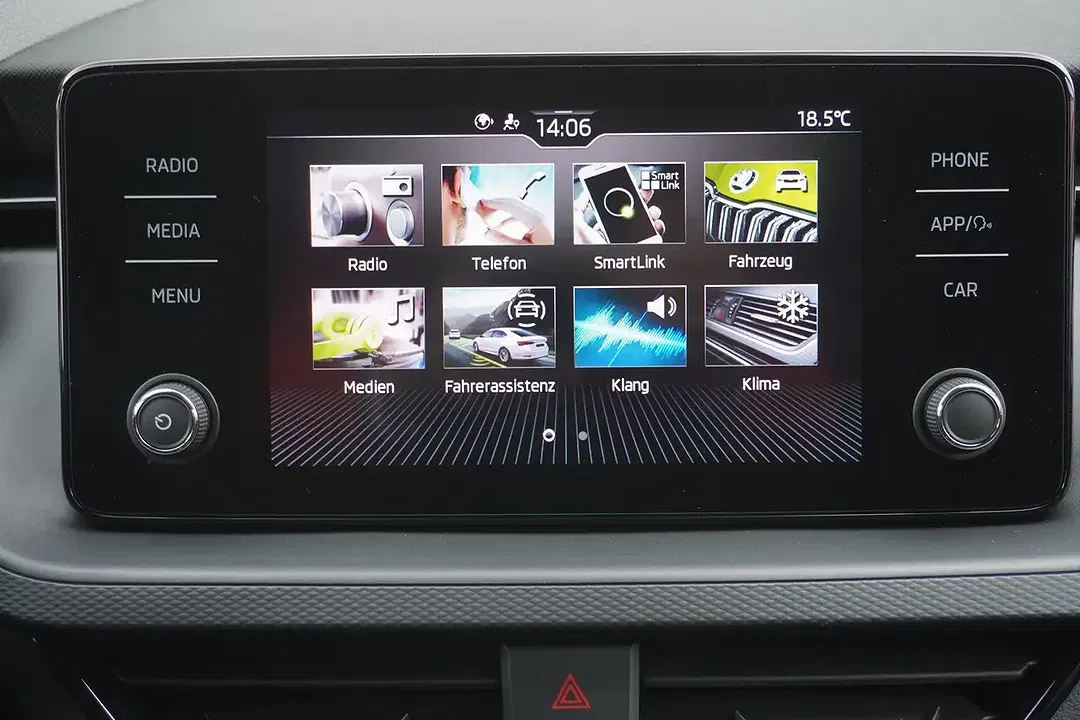 Skoda Scala - Thumbnail 14