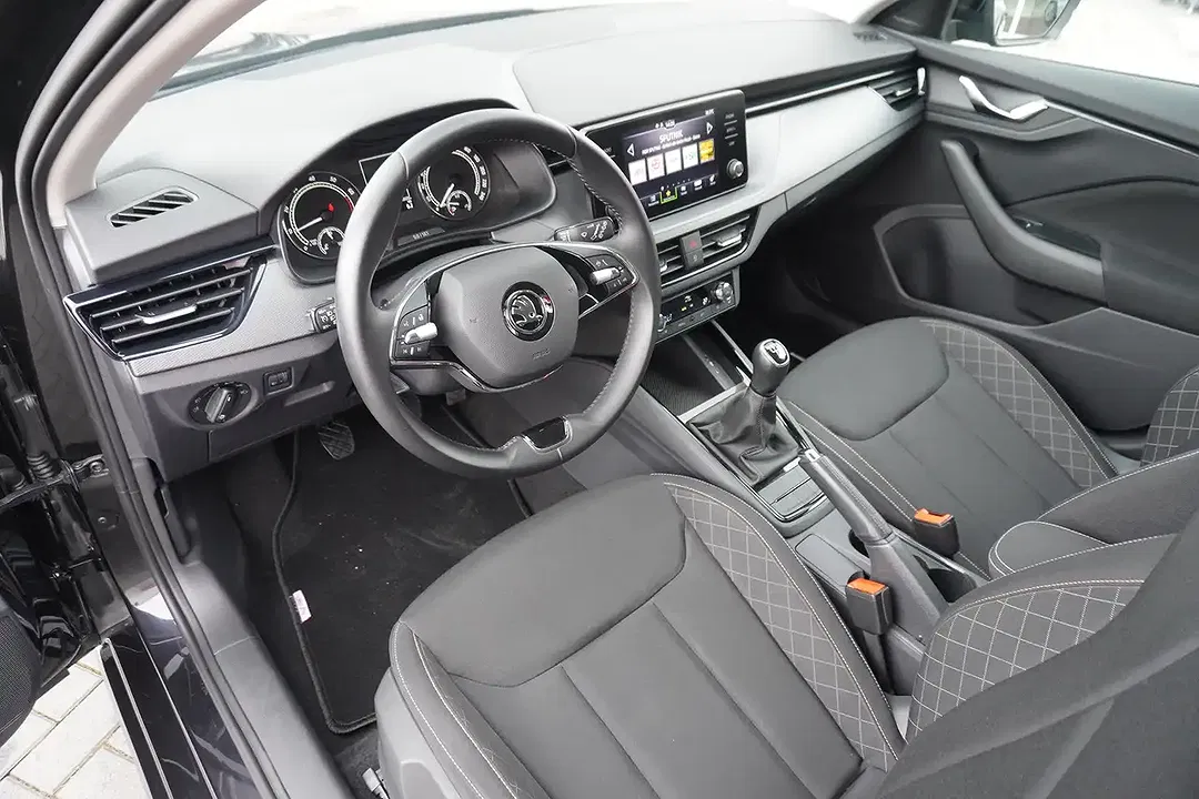 Skoda Scala - Thumbnail 7