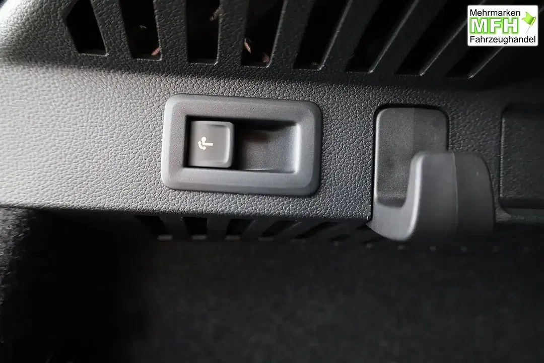 Skoda Kamiq - Thumbnail 14
