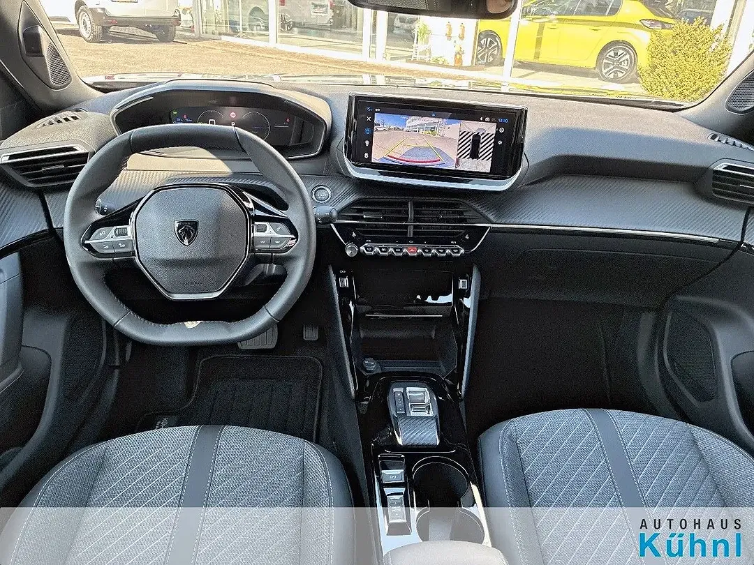 Peugeot 2008 - Thumbnail 8