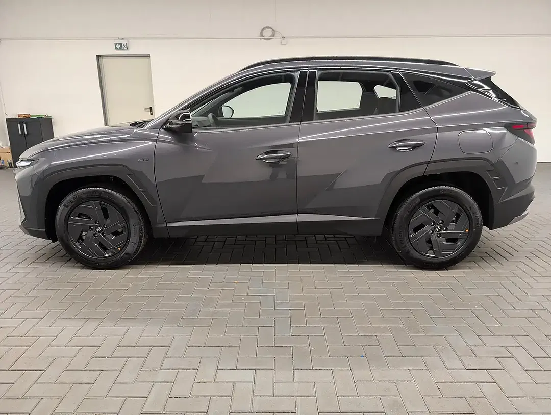 Hyundai TUCSON - Thumbnail 2
