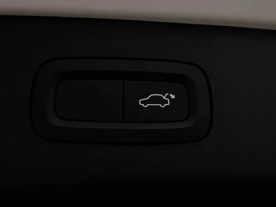 Lynk & Co 01 - Thumbnail 7