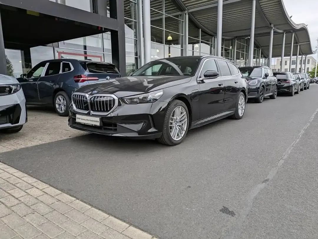 BMW 530 - Thumbnail 2