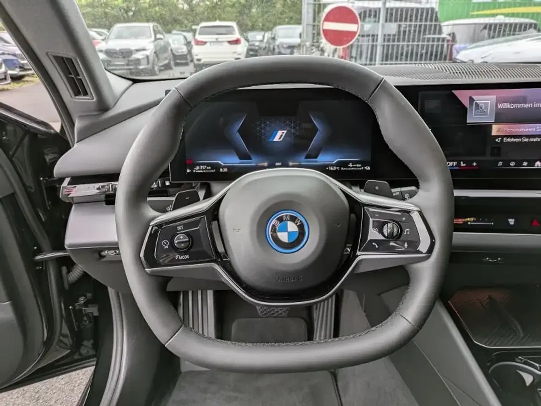 BMW 530 - Thumbnail 7