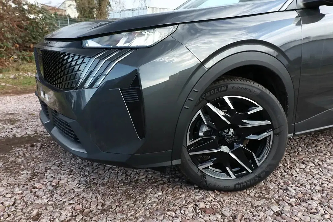 Peugeot 3008 - Thumbnail 5