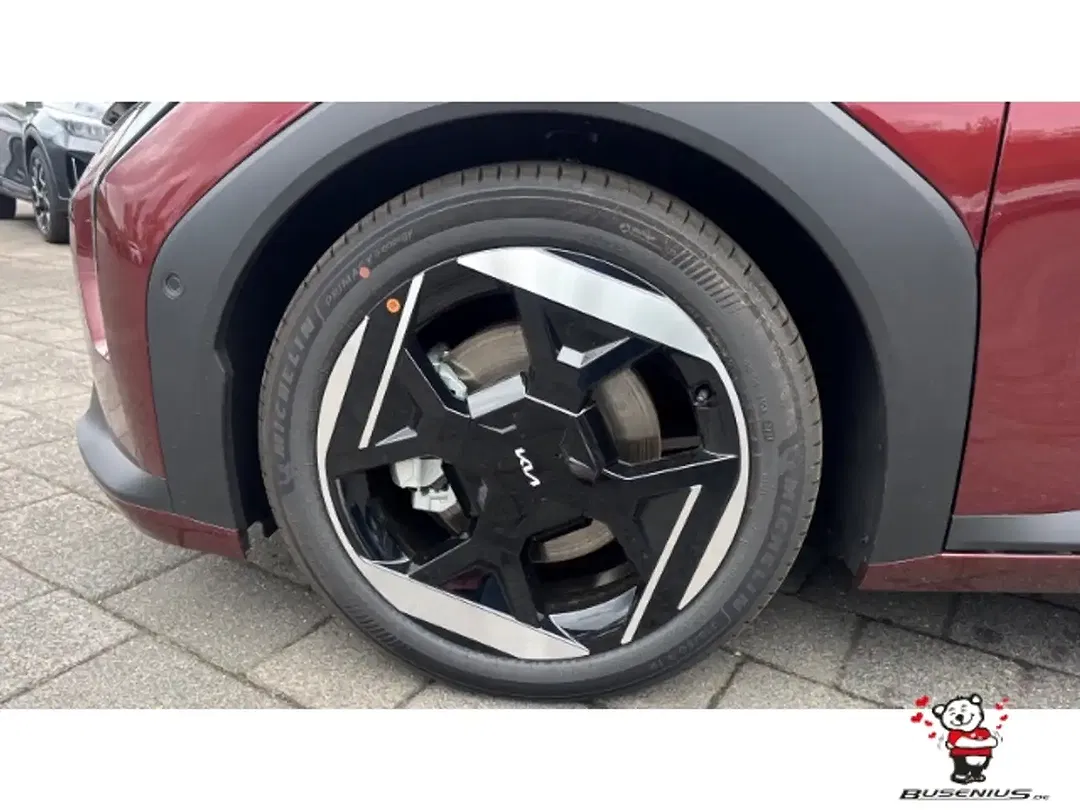 Kia EV4 - Thumbnail 17