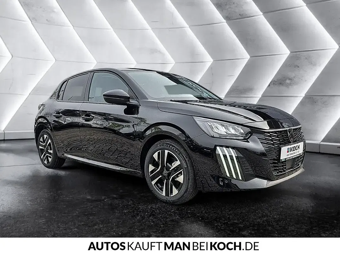 Peugeot 208 - Thumbnail 4