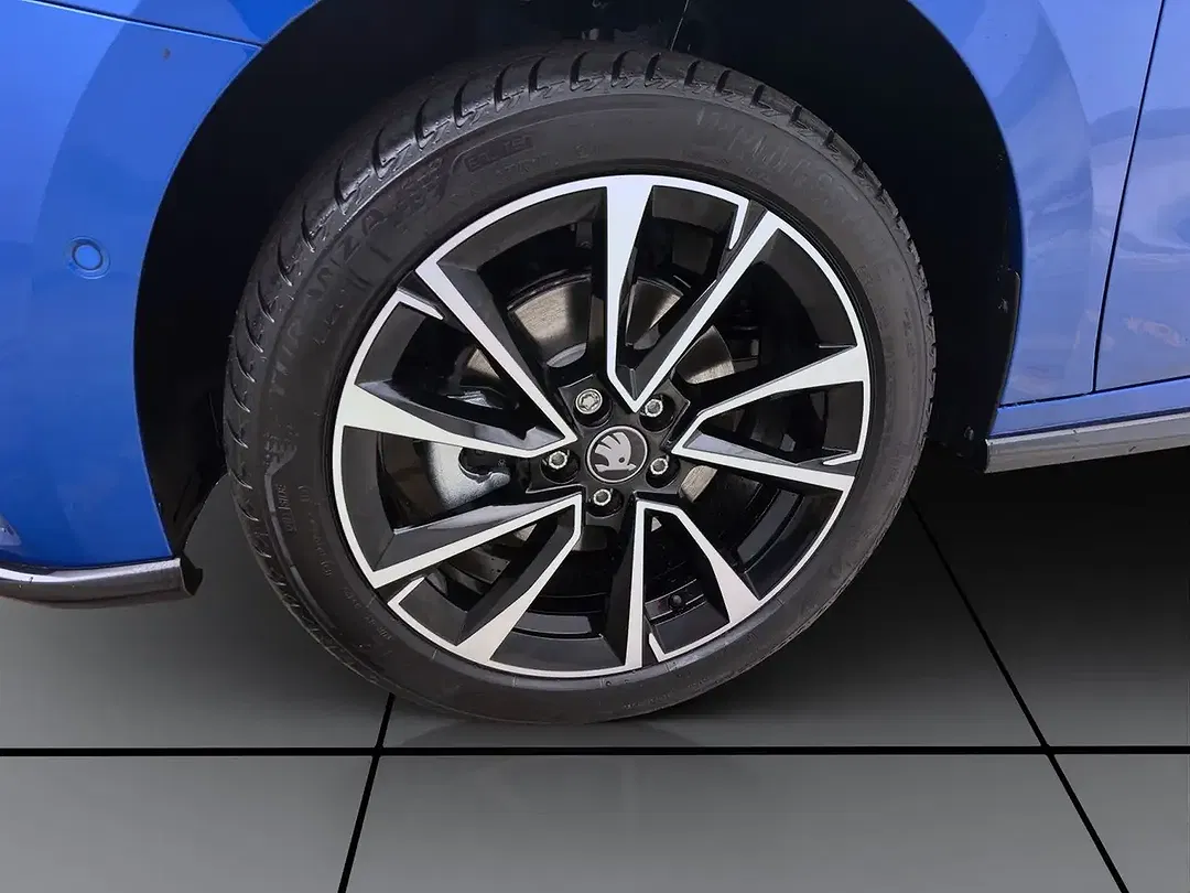 Skoda Fabia - Thumbnail 9