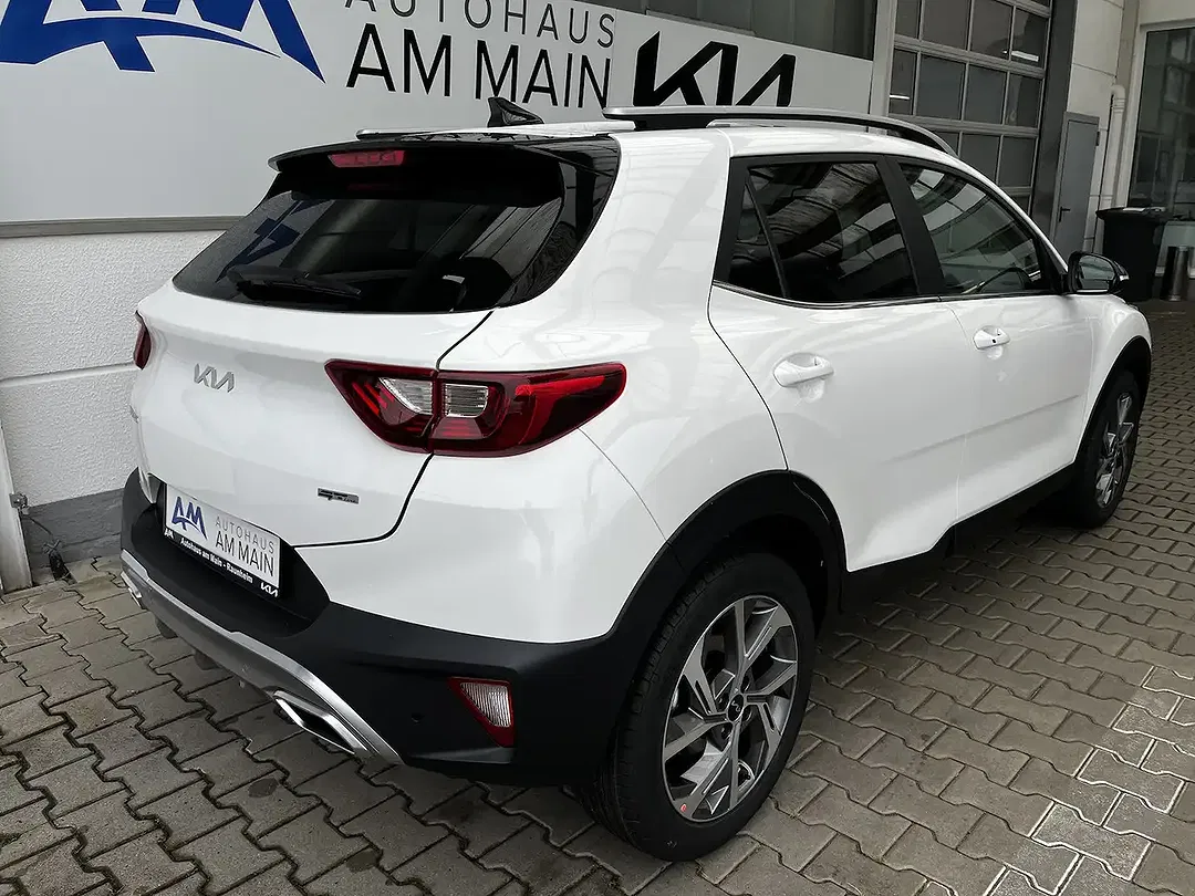 Kia Stonic - Thumbnail 5