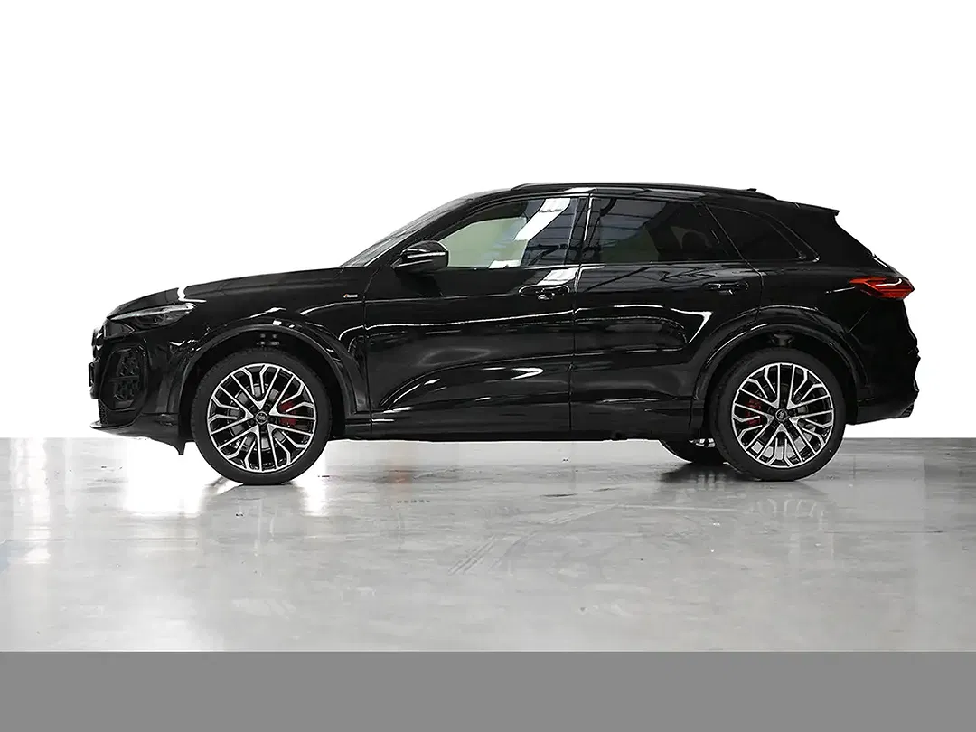 Audi Q5 - Thumbnail 3