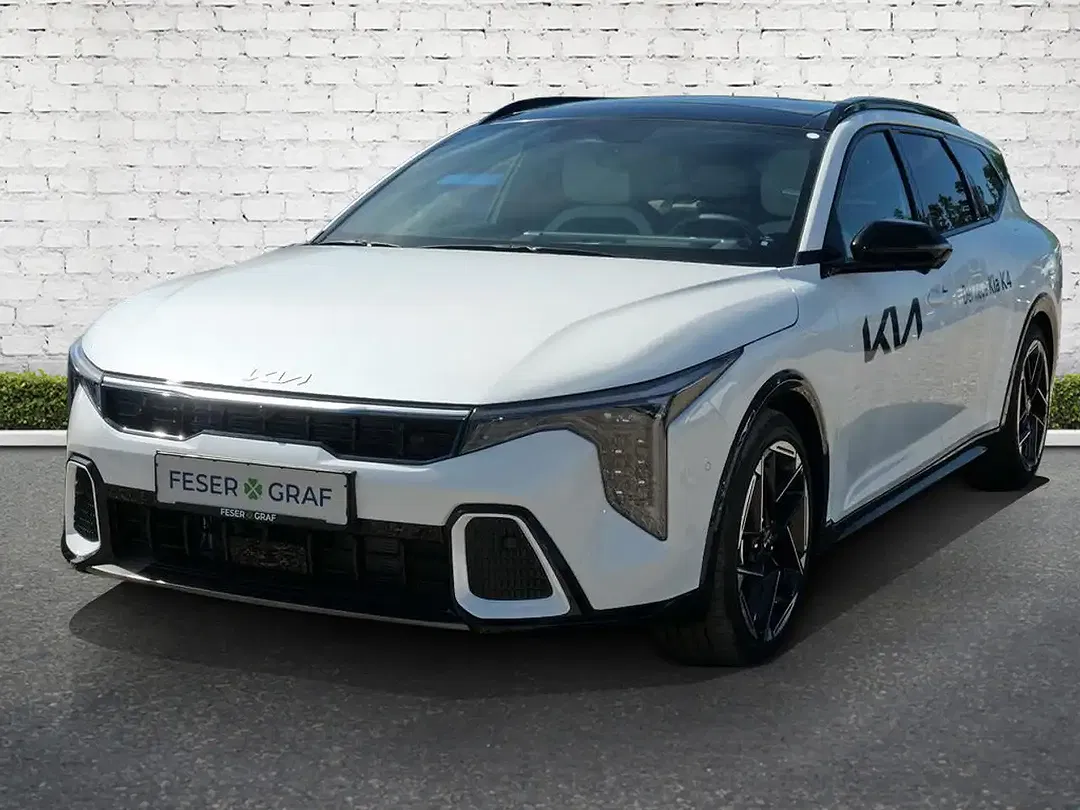 Kia K4 - Thumbnail 11