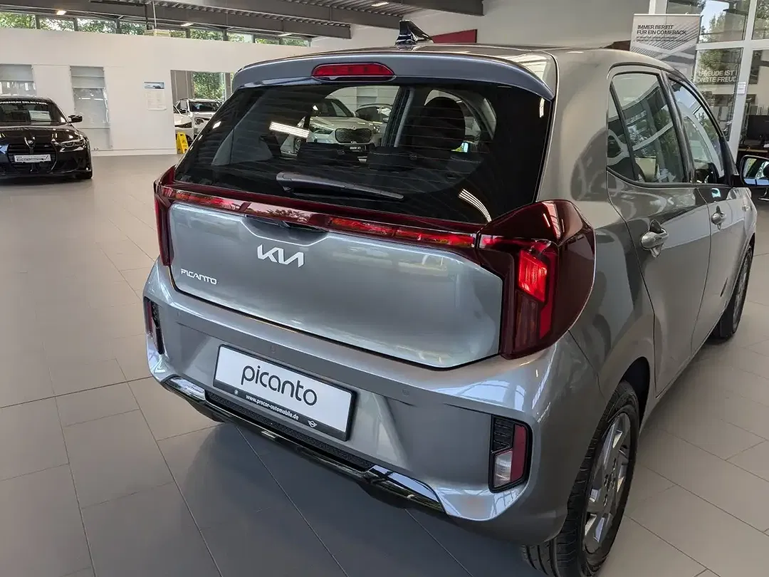 Kia Picanto - Thumbnail 9