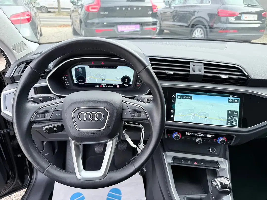 Audi Q3 - Thumbnail 10