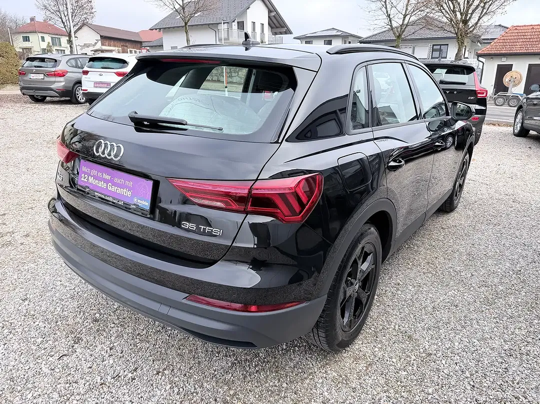 Audi Q3 - Thumbnail 4