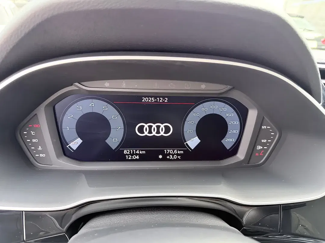 Audi Q3 - Thumbnail 9