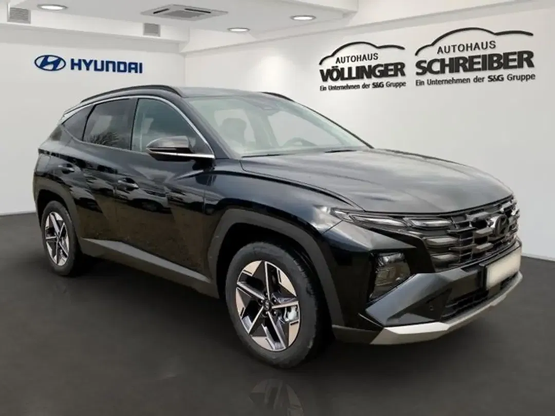 Hyundai TUCSON - Thumbnail 2