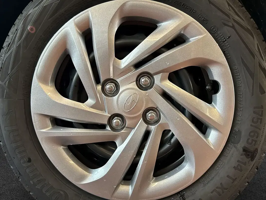 Hyundai i10 - Thumbnail 5