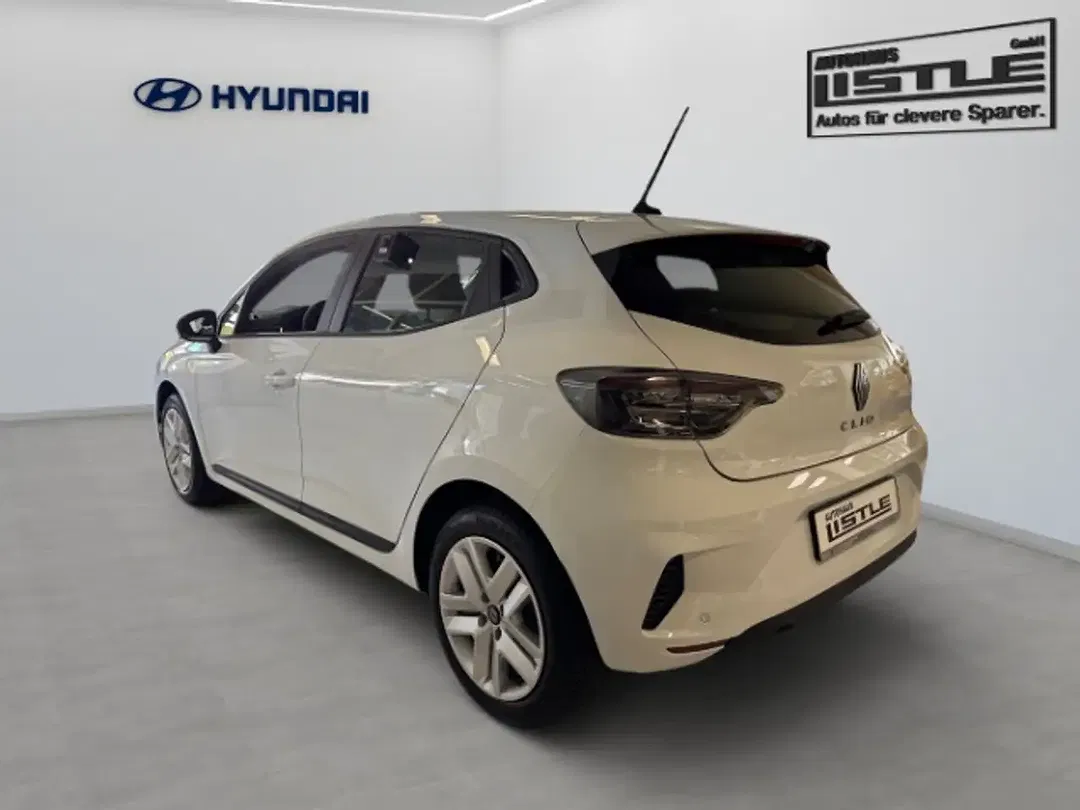 Renault Clio - Thumbnail 4